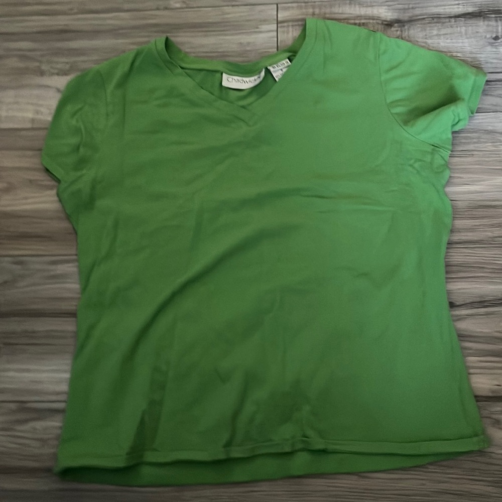green tight t shit